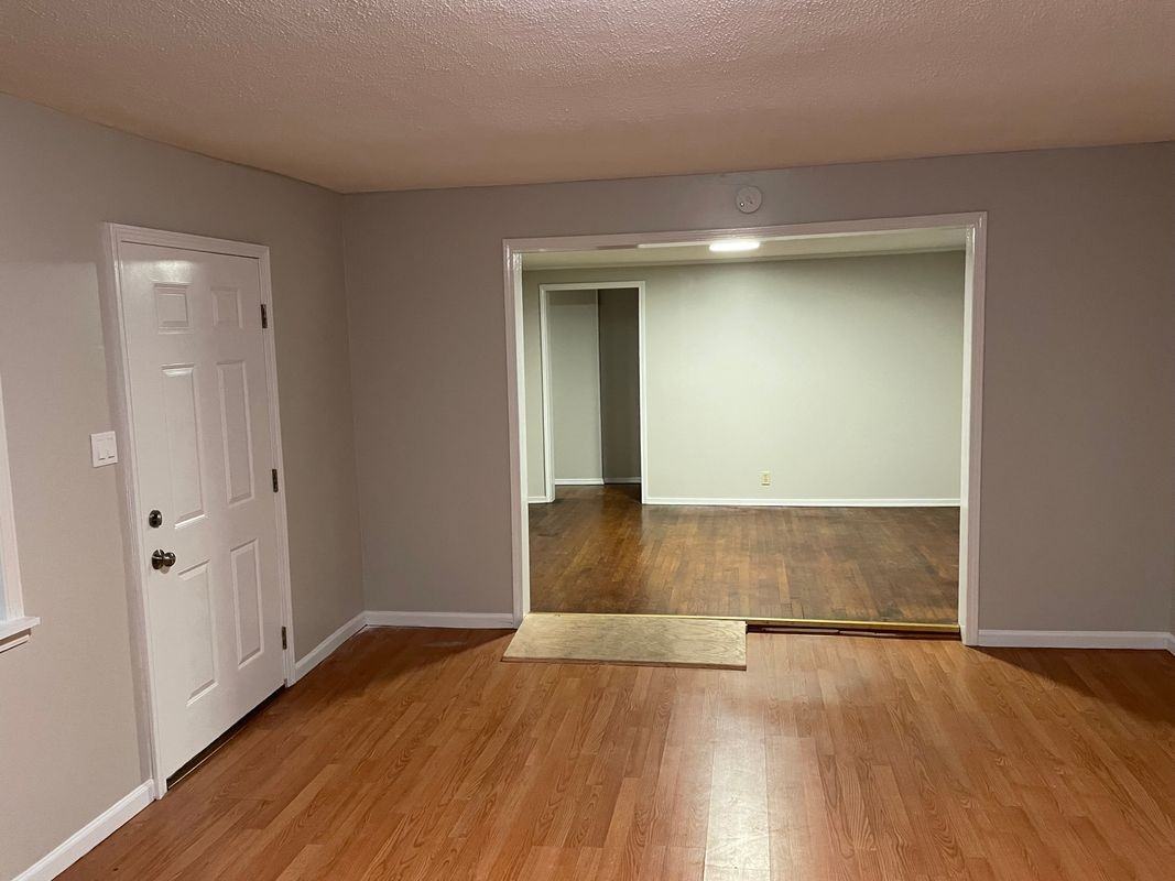 48092 Robertson Rd - Photo 3 of 9