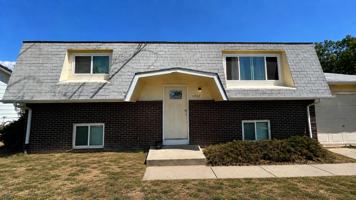 featured image of 1932 W Plum St
