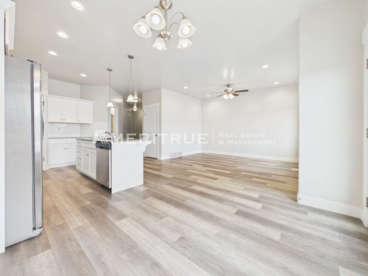 16365 S Piston Ln - Photo 6 of 34