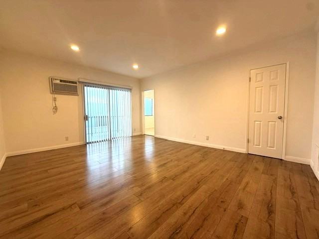 1143 10th Street, - Photo 2 of 43
