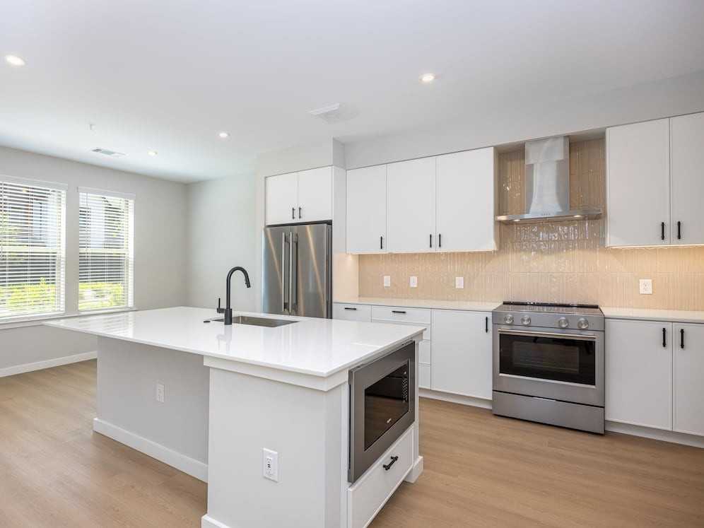 Avalon Brier Creek - Photo 2 of 48