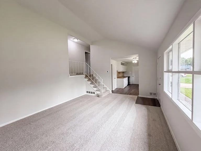 1814 Shadow Creek Road - Photo 4 of 5