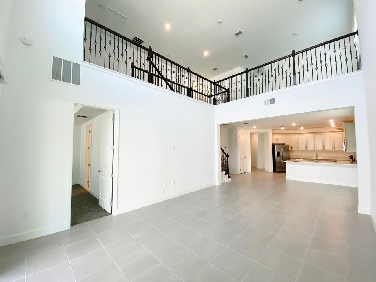 2348 Kestrel Perch Pl - Photo 2 of 40