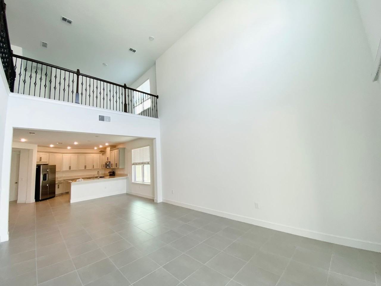 2348 Kestrel Perch Pl - Photo 3 of 40