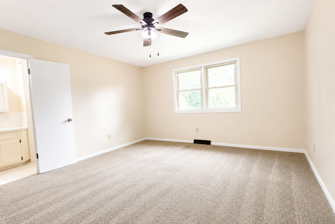 1321 E Walnut Lawn St - Photo 7 of 15
