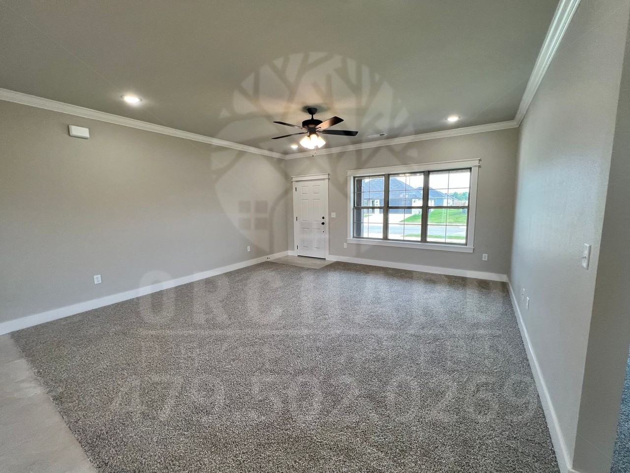 1904 E Hudson Dr - Photo 3 of 20