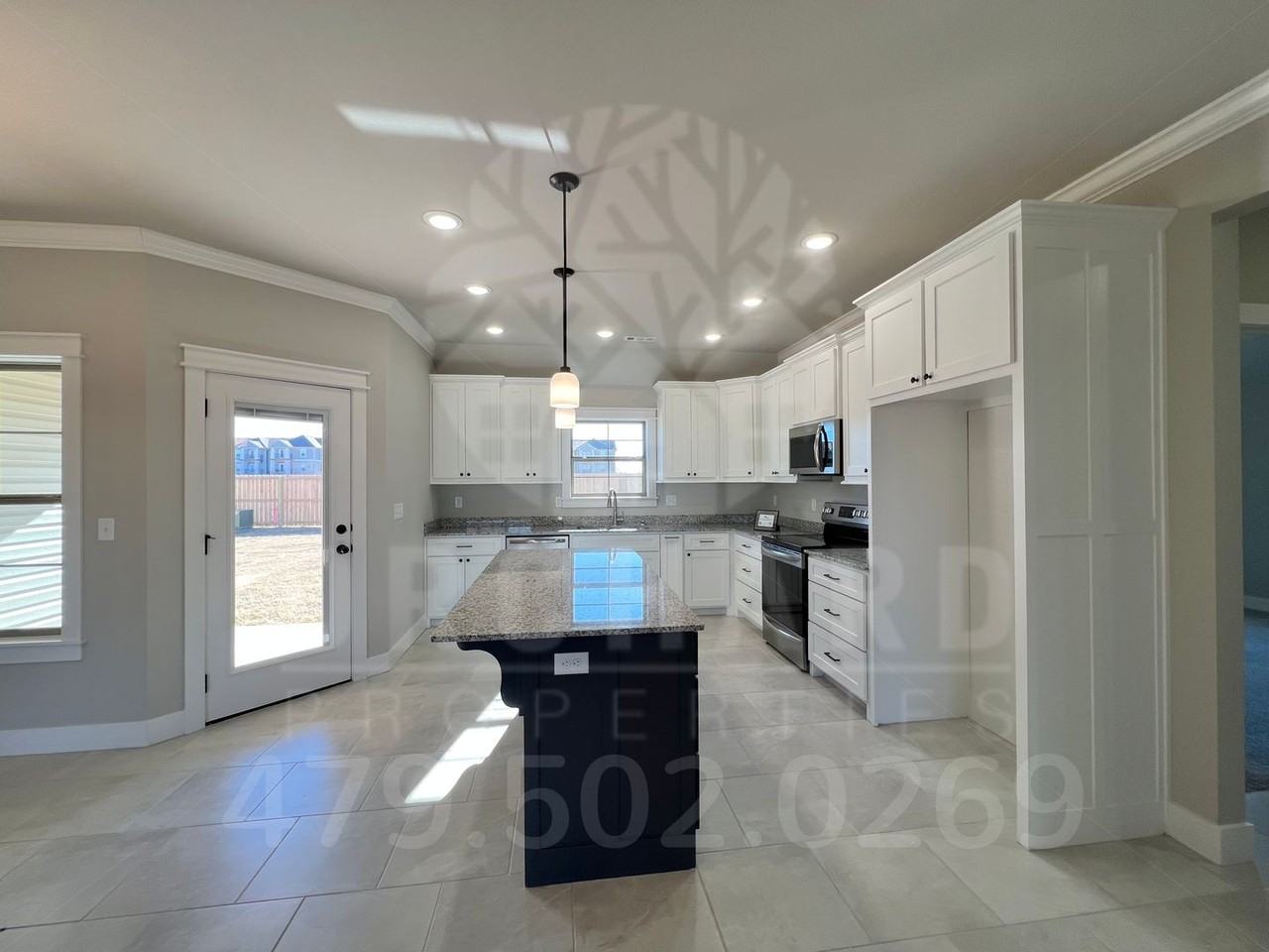 1904 E Hudson Dr - Photo 6 of 20