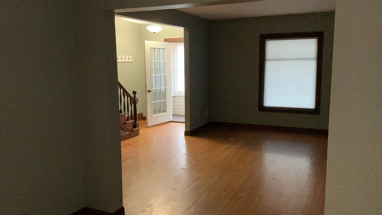 417 3rd Ave E - Photo 5 of 22