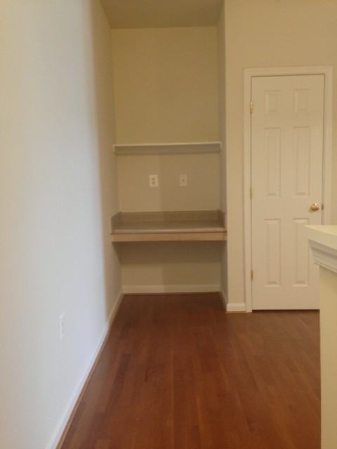 830 Beverley Dr #306 - Photo 3 of 11