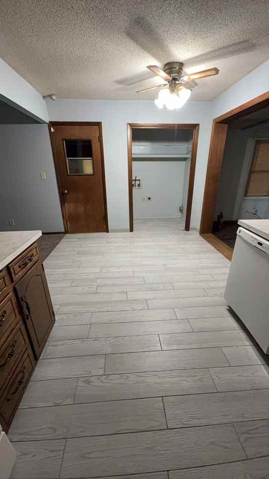 706 Chisholm Trl - Photo 5 of 12