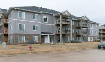 featured image of 1620 Lincoln Dr