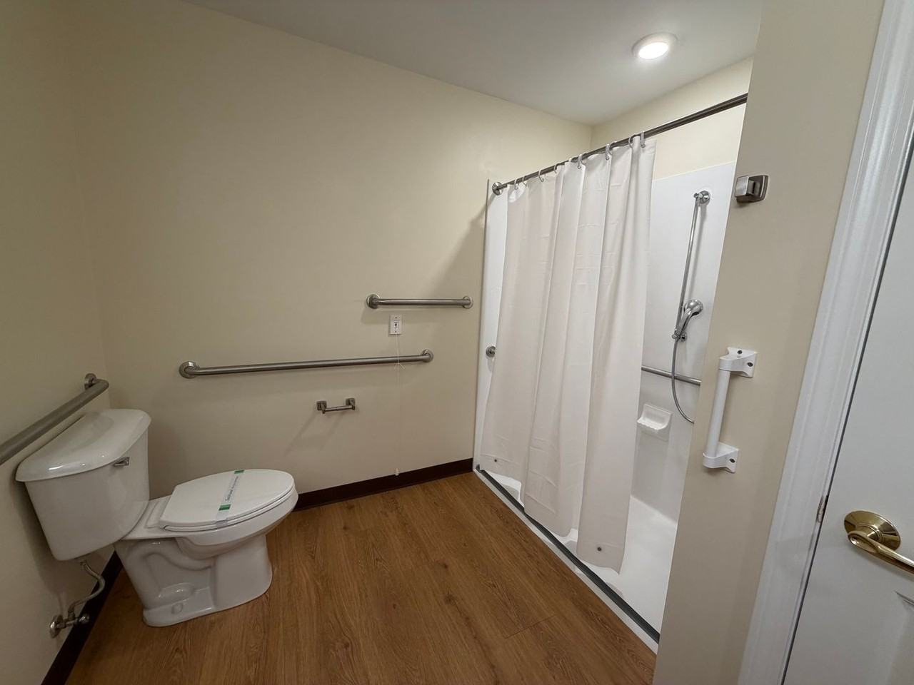 Chandler Place Apartments 62+ - Photo 2 of 10