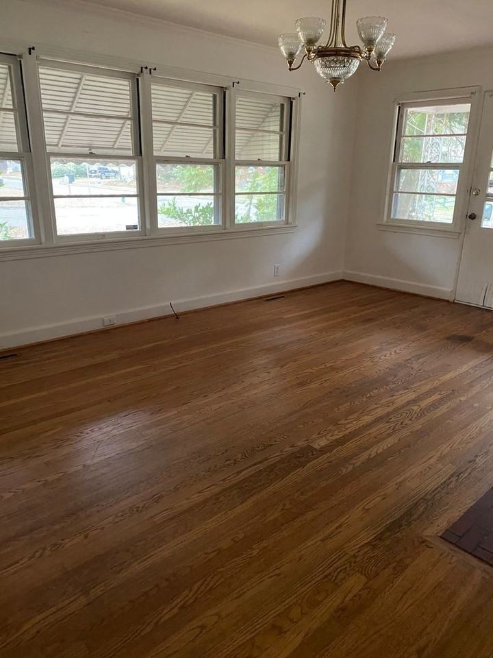 1511 Howard St - Photo 5 of 7