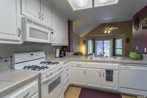 featured image of 644 Springfield Cir