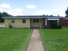 featured image of 3226 Olcutt St