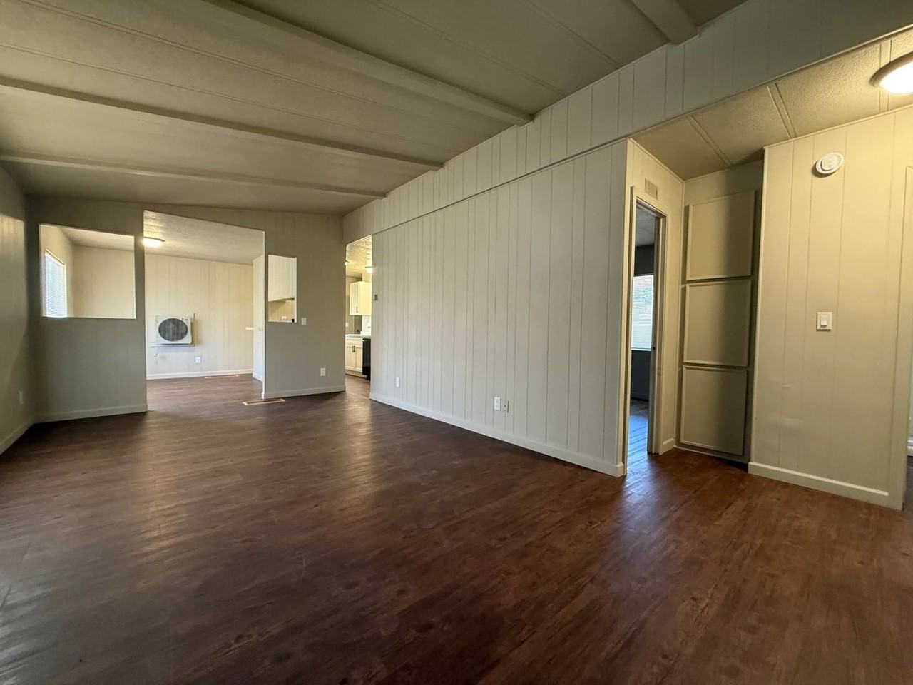 282 Mary St - Photo 2 of 20