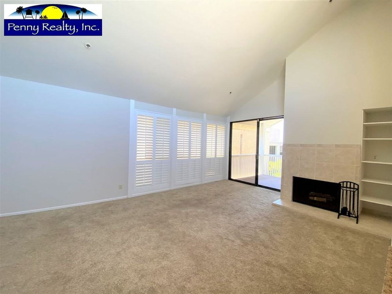 4016 Gresham St #B4 - Photo 6 of 15