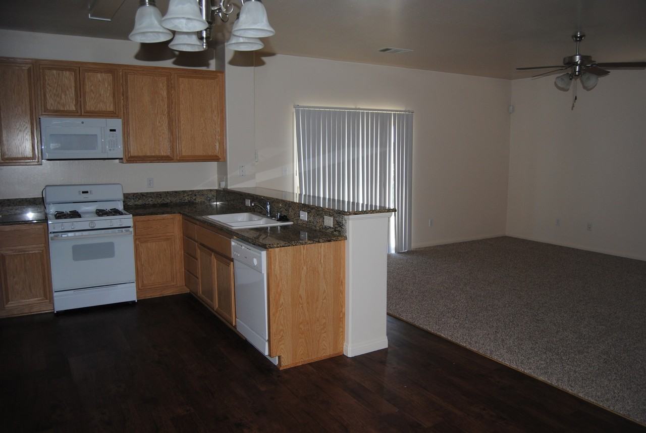 3519 Rio Grande Ln - Photo 3 of 6