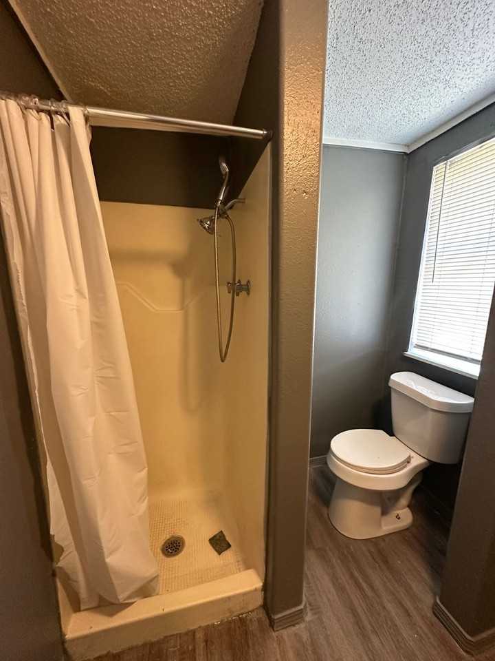 2814 Nw 3rd Ave - Photo 7 of 10