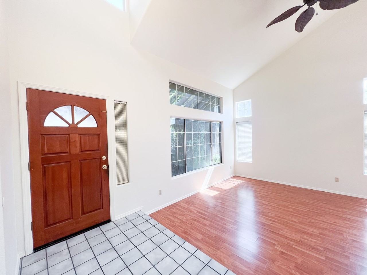 8330 Sea Island Ct - Photo 4 of 50