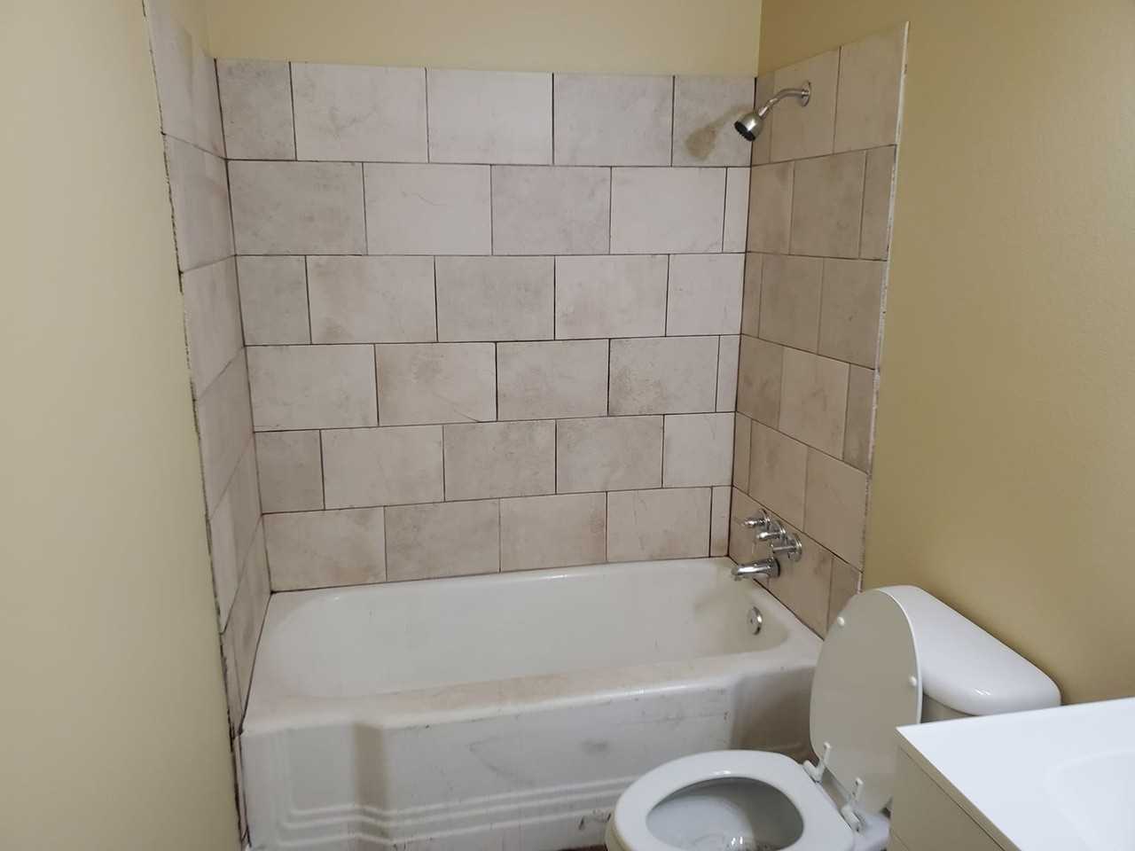 4247 Rightway Ave - Photo 4 of 6