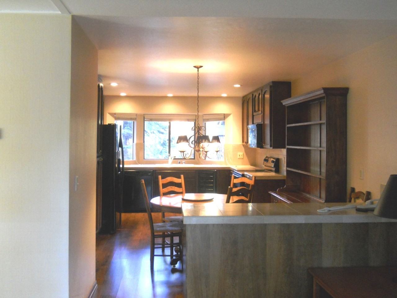 171 Village Blvd #10 - Photo 4 of 14