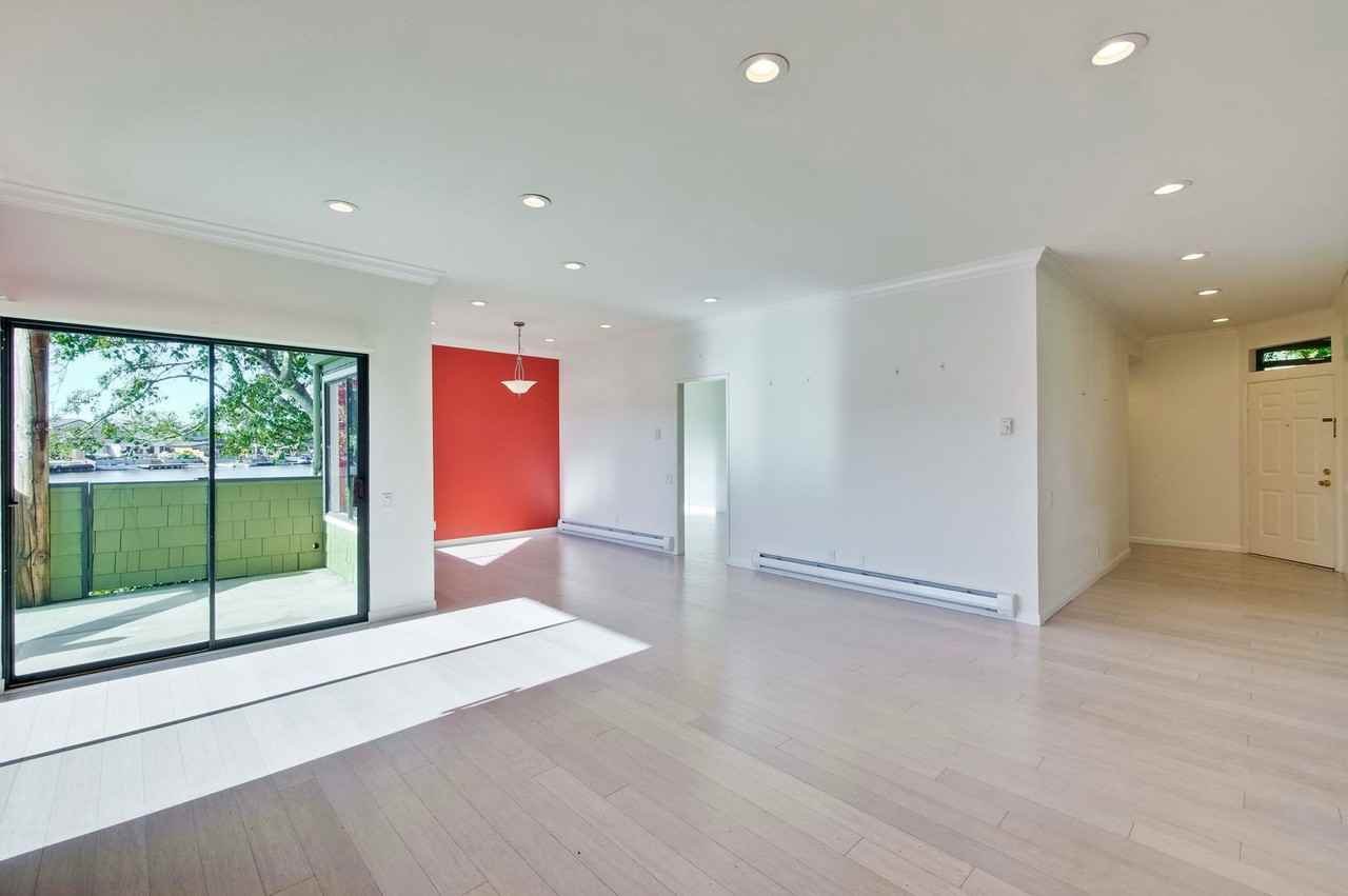 1108 Shoreline Dr - Photo 5 of 50