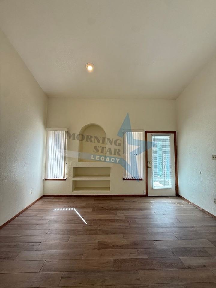 3120 Missouri Ave - Photo 3 of 29