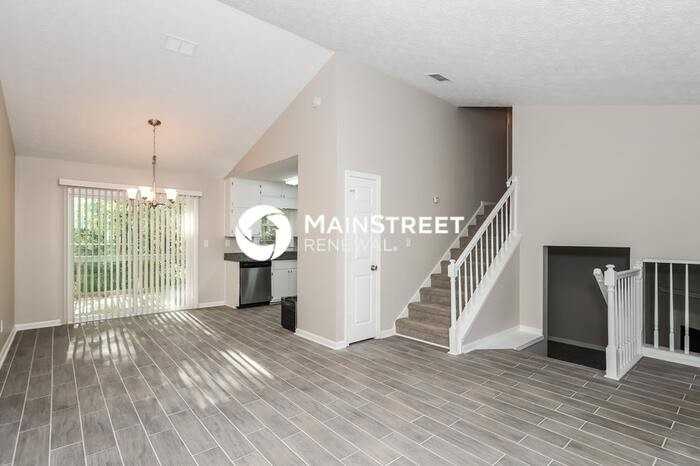 7145 Nunn Woods Way - Photo 5 of 16
