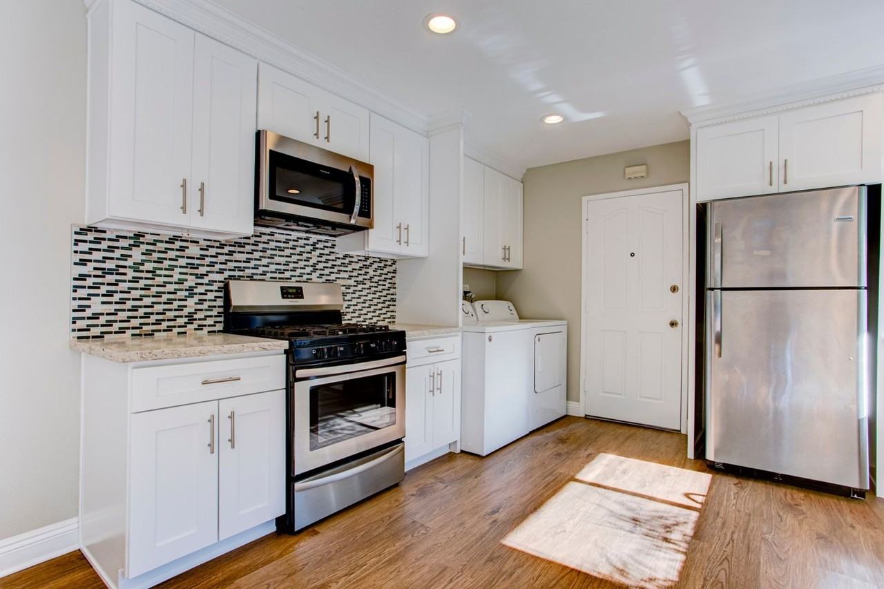 1347 Sage Hill Rd - Photo 6 of 20