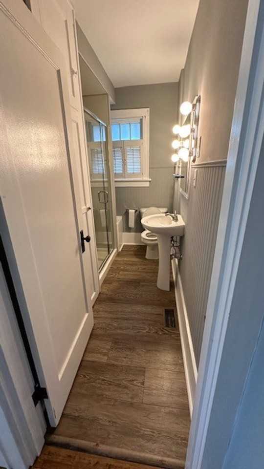 815 Roberts St - Photo 4 of 25