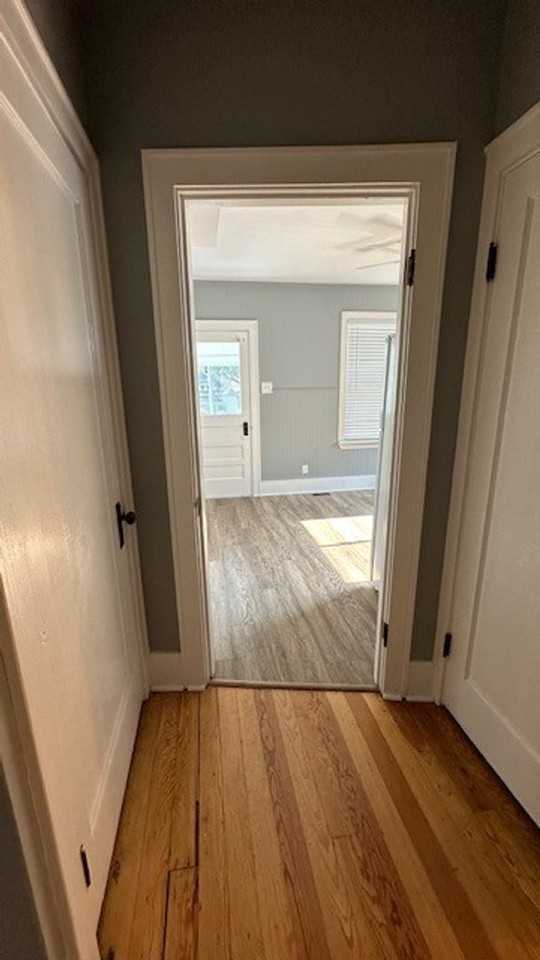 815 Roberts St - Photo 6 of 25