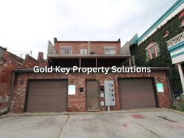 featured image of 113 E 9th St