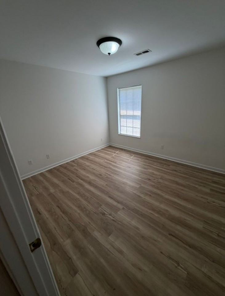 2811 June Bug Way - Photo 6 of 25