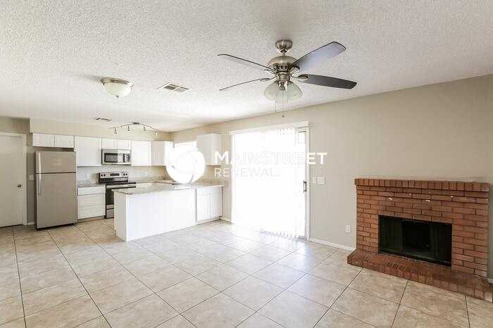 503 W El Prado Rd - Photo 3 of 16
