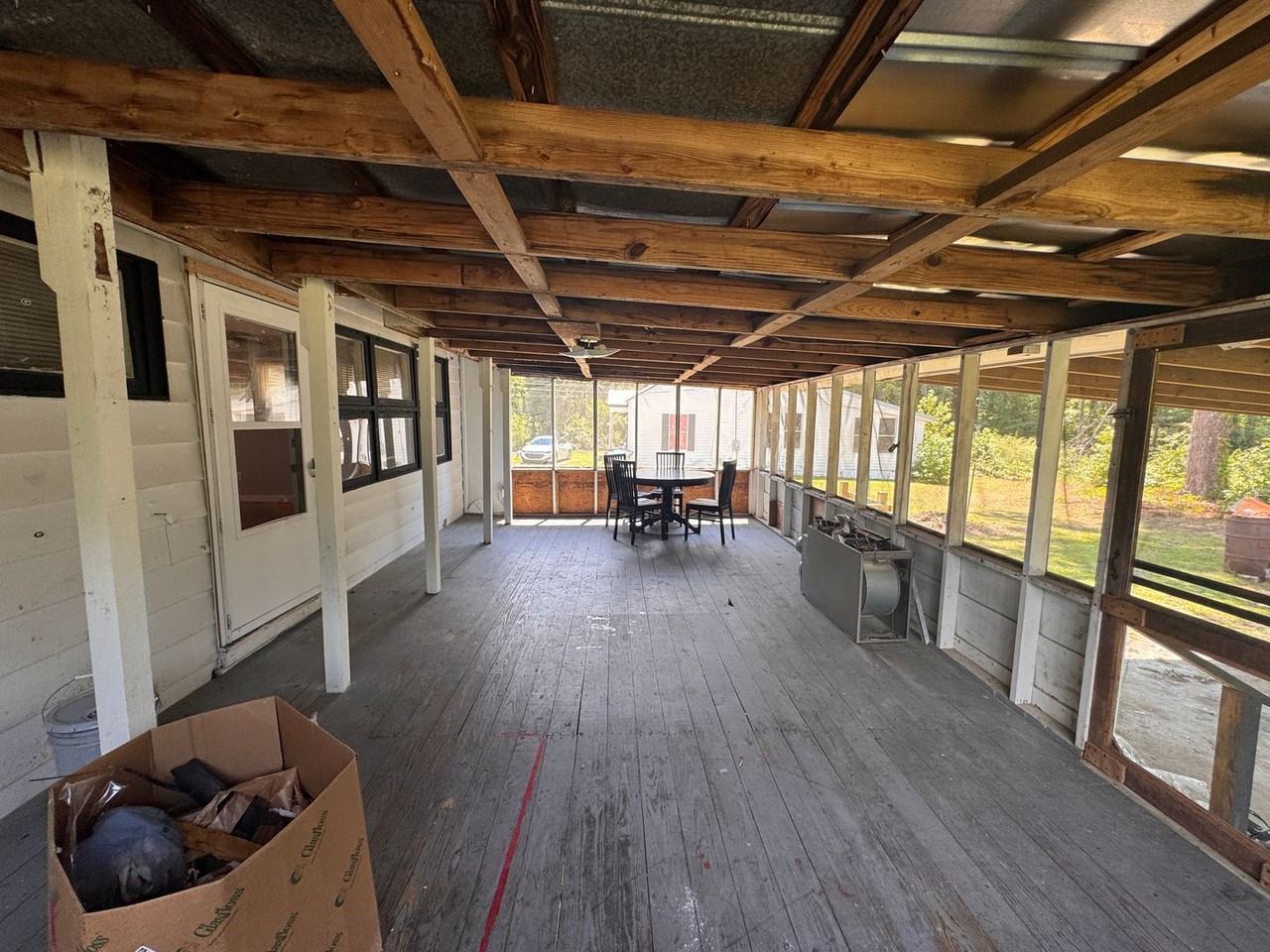 413 Dell Dr - Photo 3 of 17