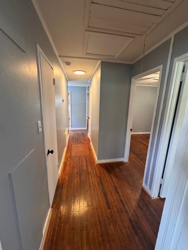 413 Dell Dr - Photo 4 of 17