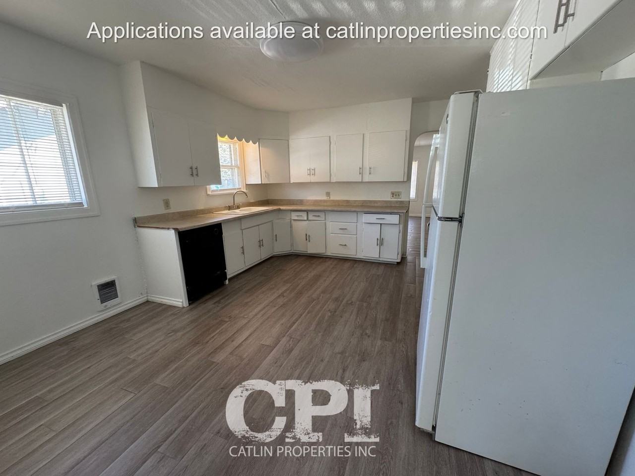 1317 S 7th Ave - Photo 5 of 17