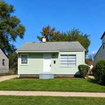 2111 Otis Ave - Photo 1 of 1