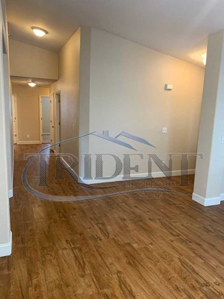 2180 Gold River Dr - Photo 2 of 26
