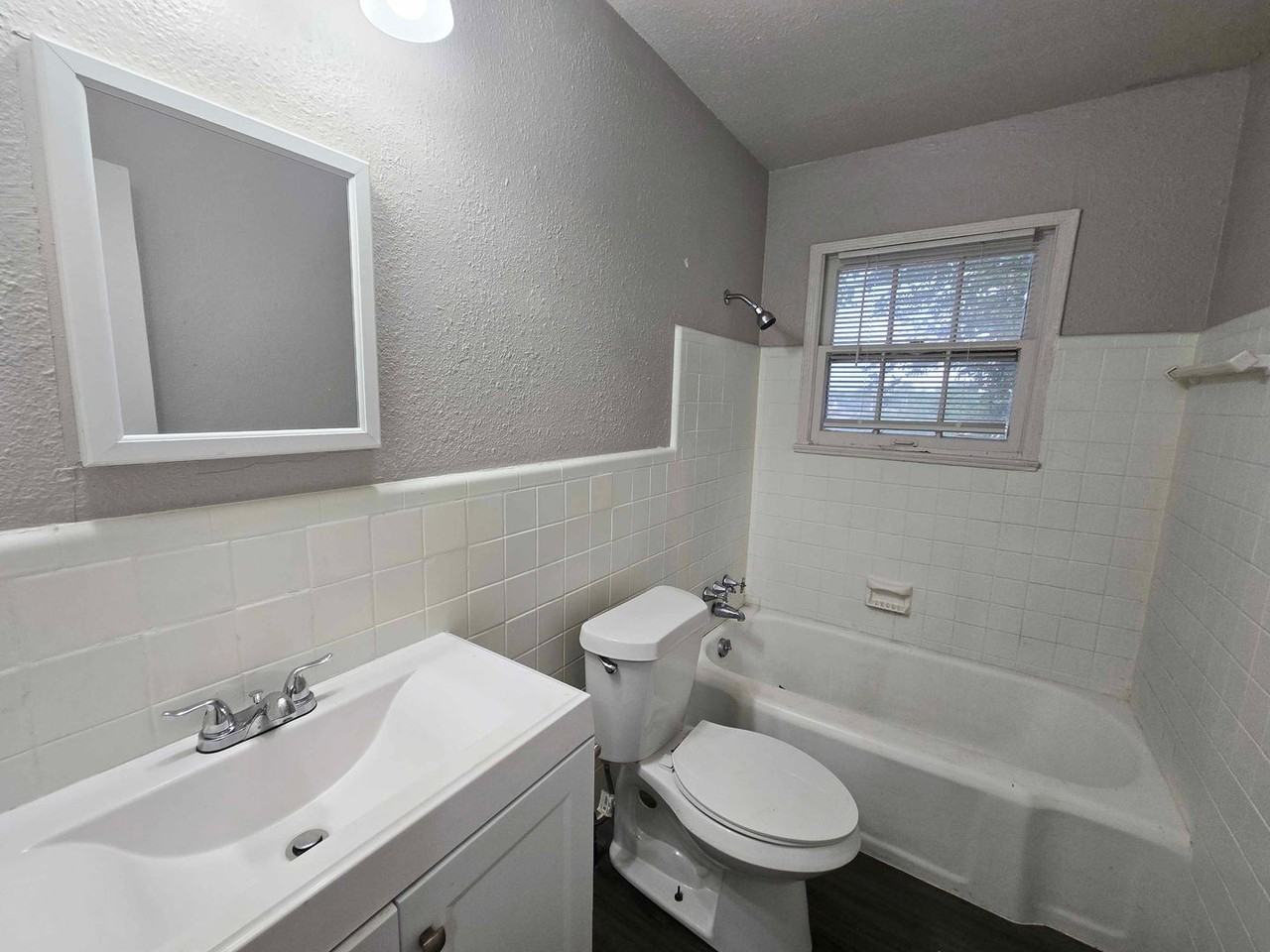 515 E Indian Dr - Photo 7 of 10