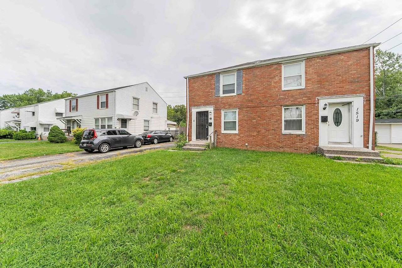 1517 E 256th St - Photo 2 of 29