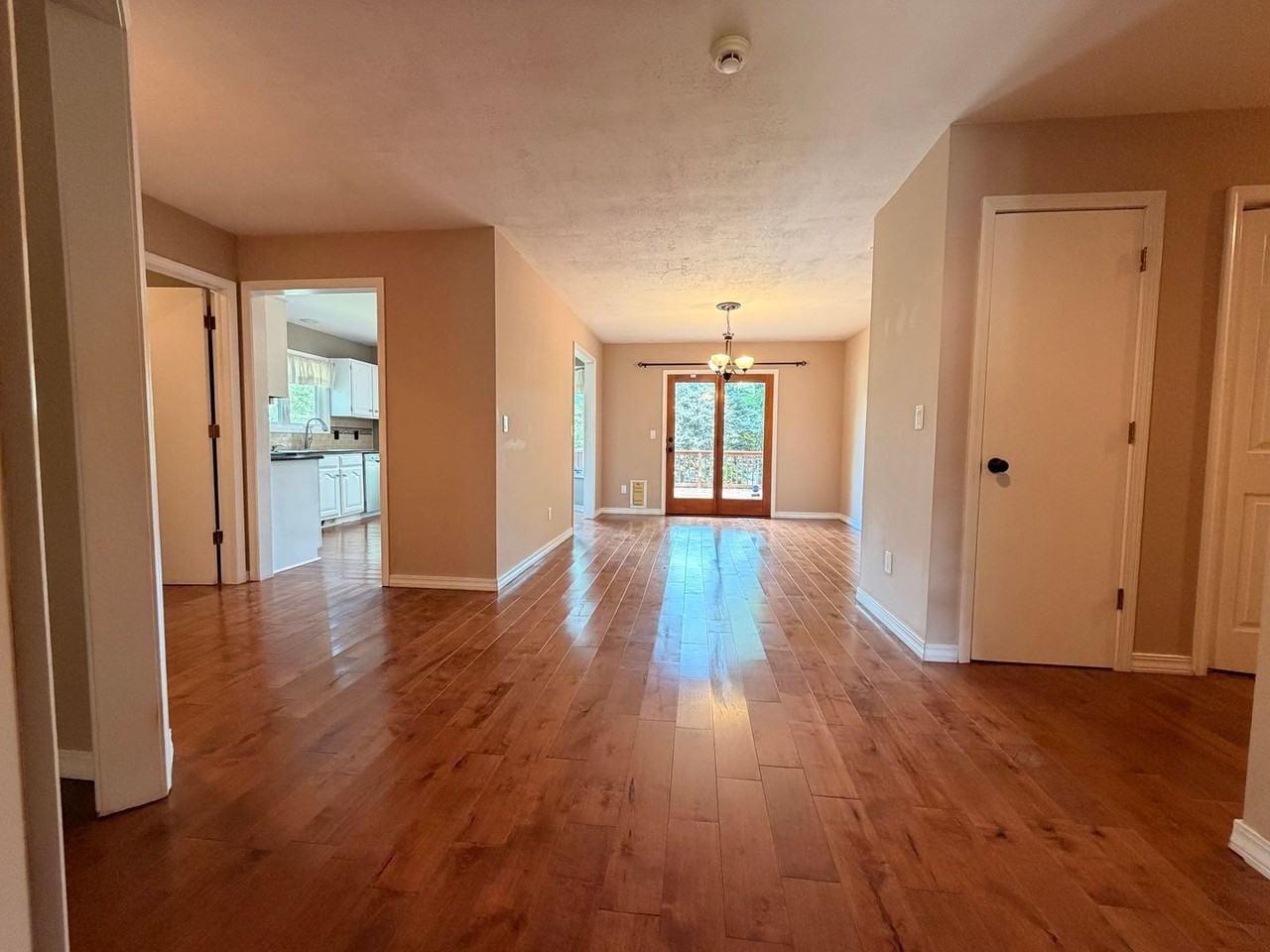 2157 E Cherryvale St - Photo 4 of 41