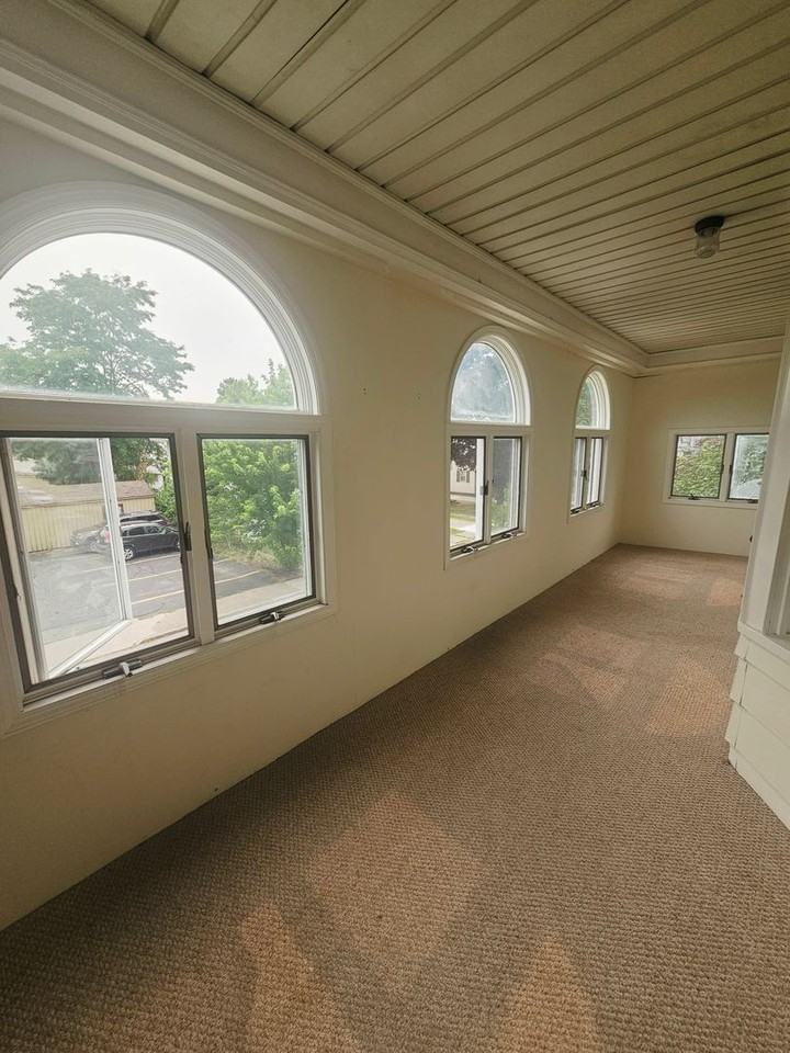 731-733 Lincoln Ave. - Photo 2 of 19