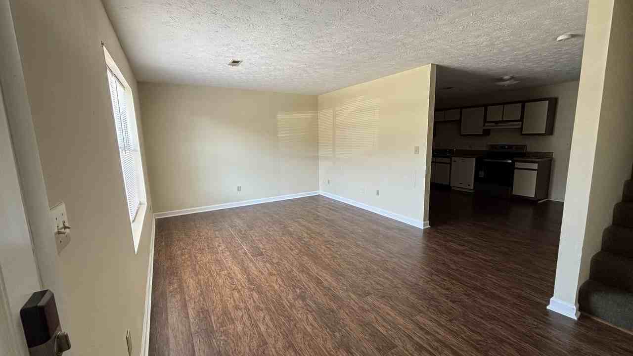 133 Clover Valley Cir - Photo 3 of 50