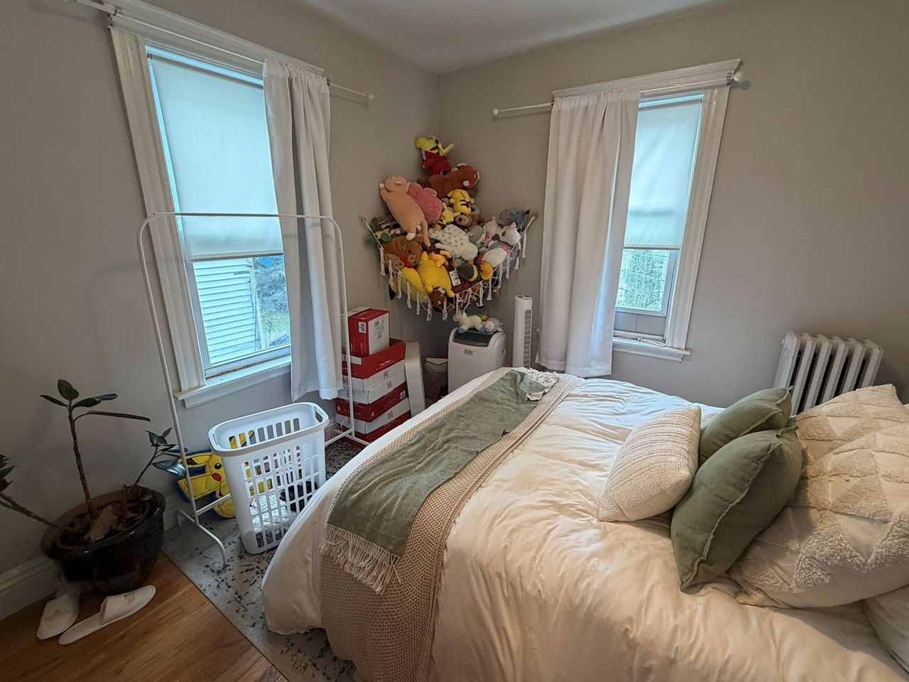 27 Lourdes Ave - Photo 2 of 10