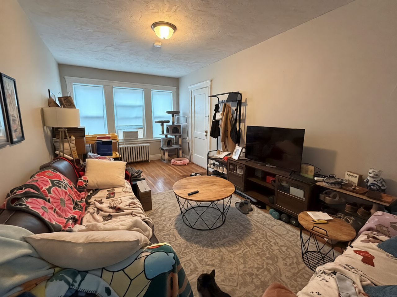 27 Lourdes Ave - Photo 3 of 10