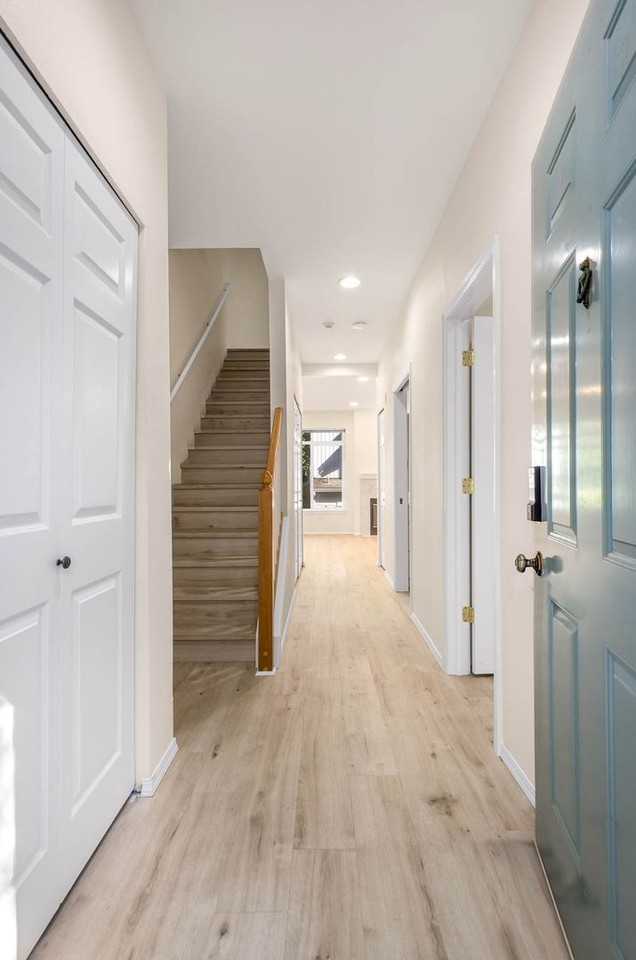 9316 178th Pl Ne - Photo 3 of 18