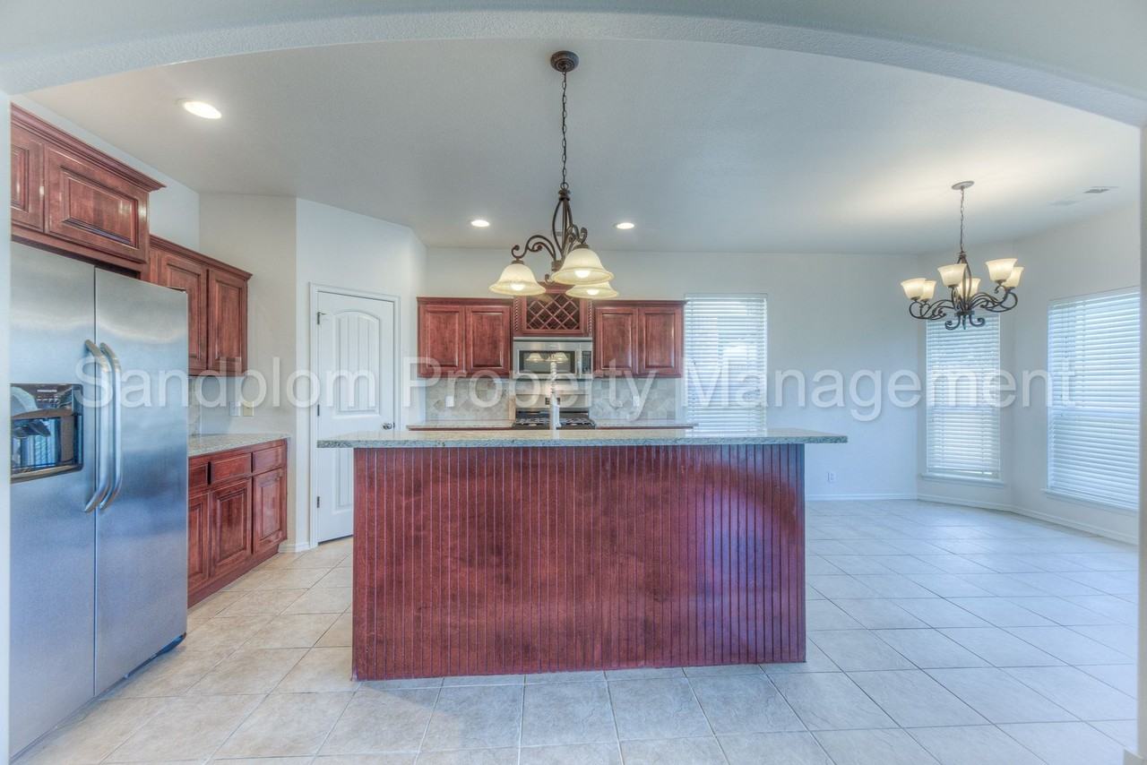 3295 S 204th East Ave - Photo 7 of 25