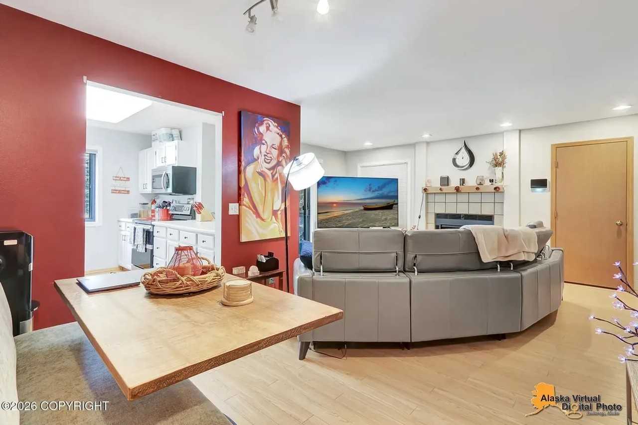 9309 Jewel Lake Rd #103 - Photo 7 of 21